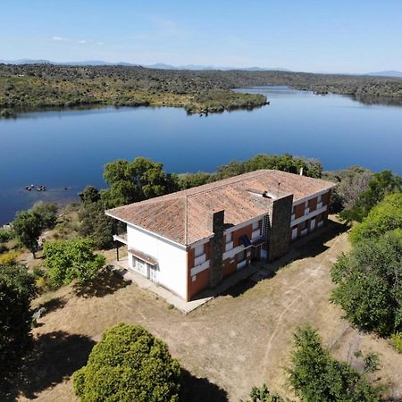 Albergue Alagon Natura Valdeobispo Εξωτερικό φωτογραφία