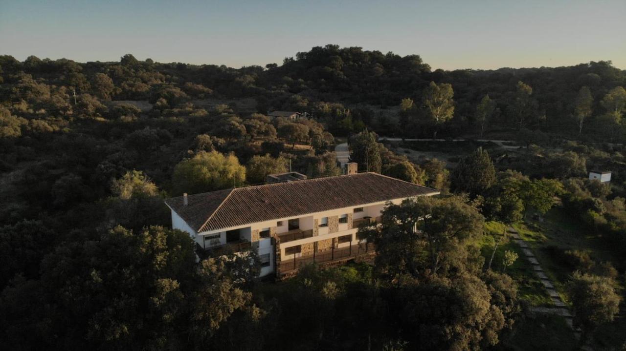 Albergue Alagon Natura Valdeobispo Εξωτερικό φωτογραφία
